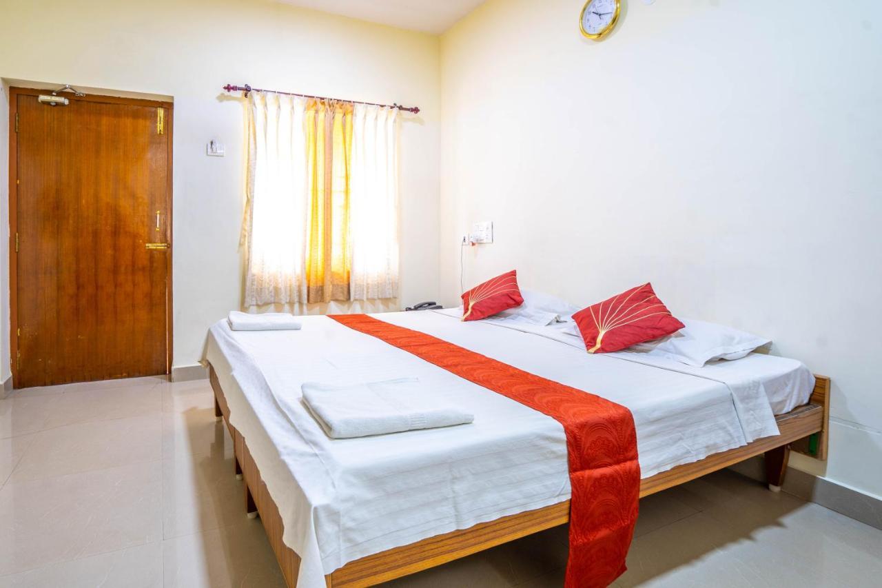 Hotel Tamilnadu - Thirukadaiyur Tirukkadaiyur Eksteriør bilde